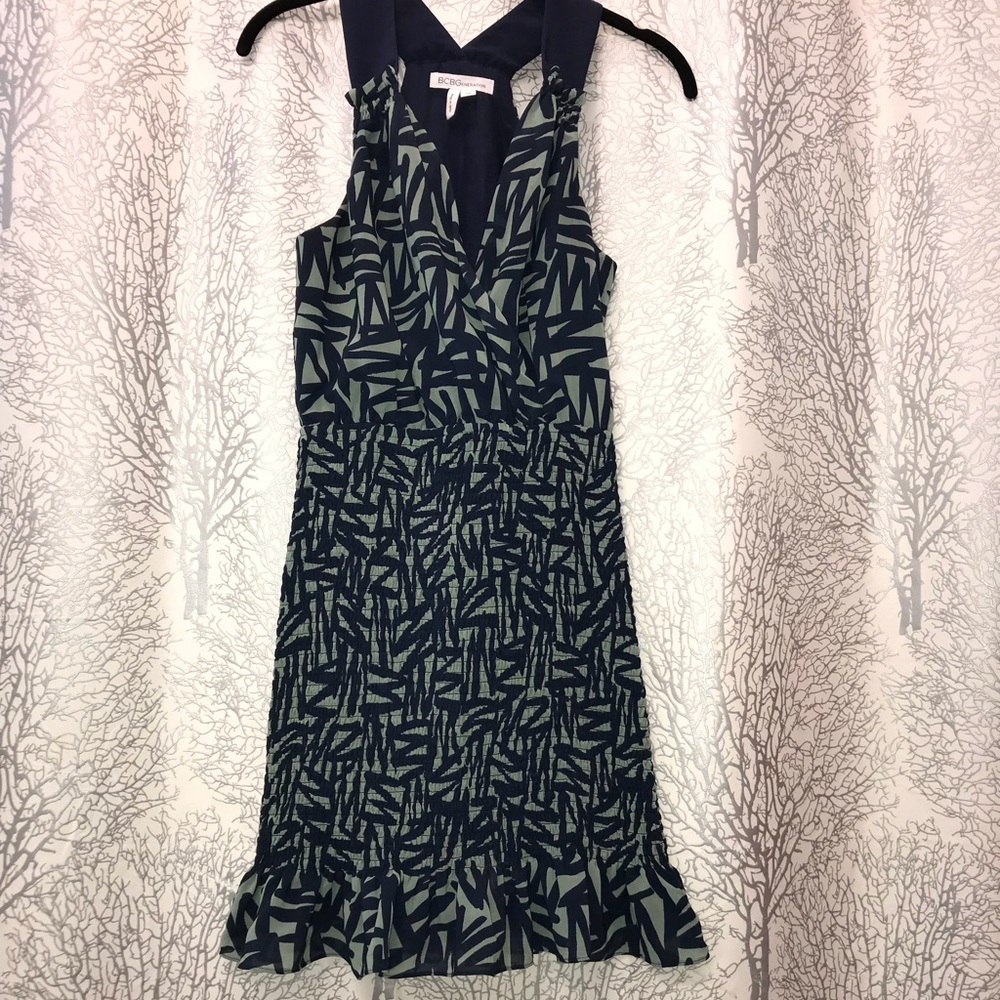 Cute dress perfect for brunch!